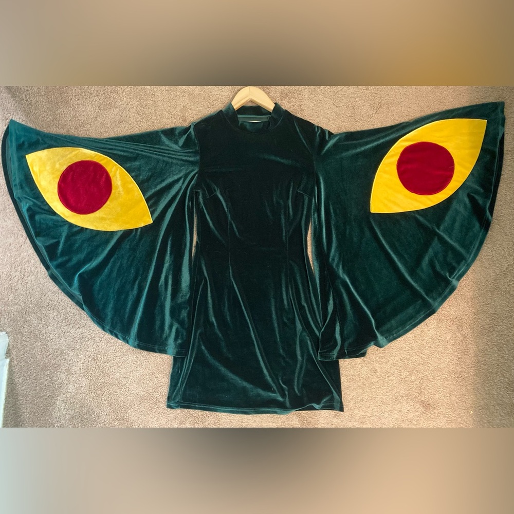 Fashion Brand Company | XS | Green Moth Mini